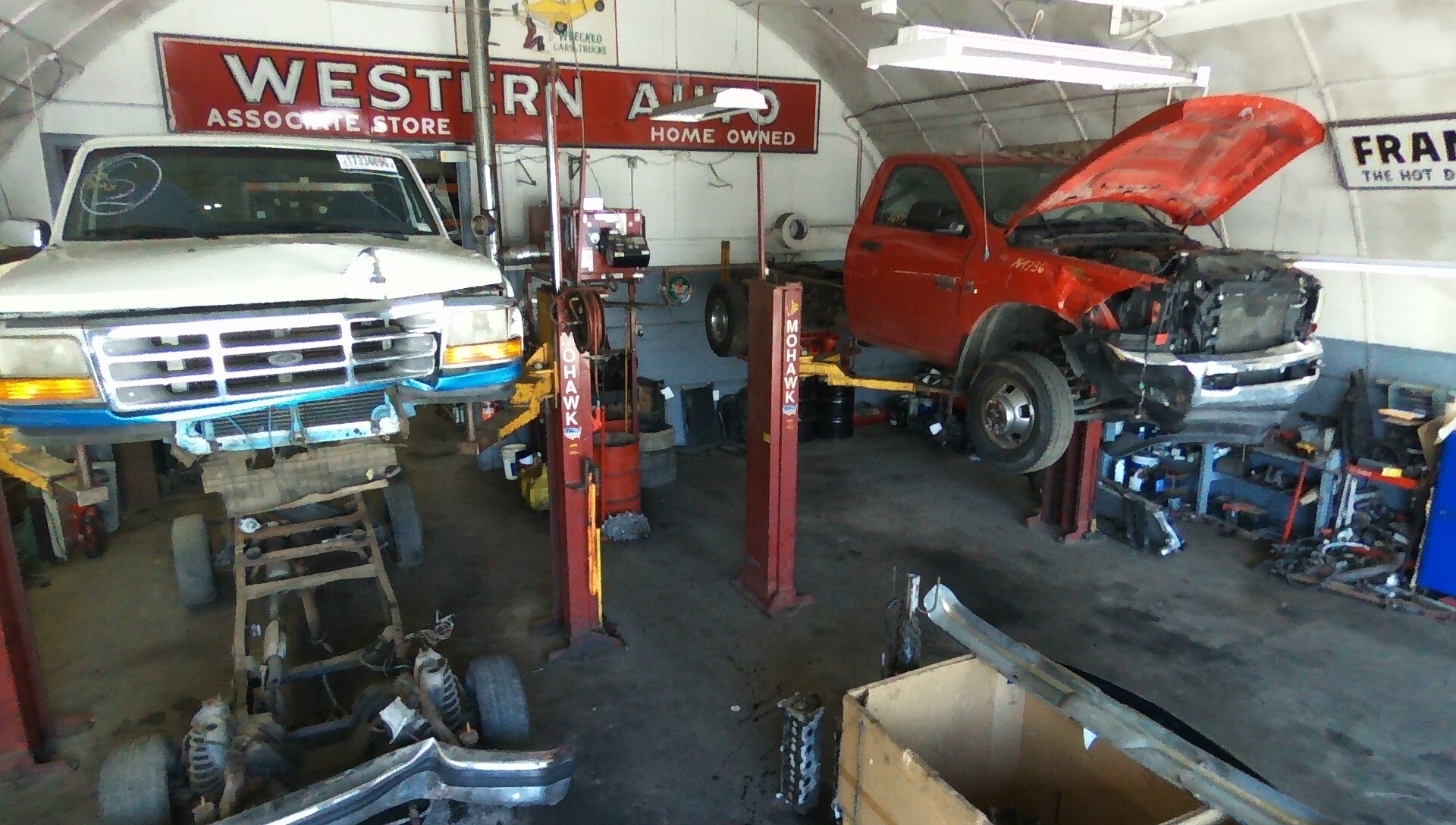 { "product_id": "090C", "uuid": "8B0CFB223016754D8FBE22799CA04E46", "run_date": "2016-06-16T130635+0000", "filename": "Bebop_2_2016-06-16T130731+0000_8B0CFB.jpg", "media_date": "2016-06-16T130731+0000" }